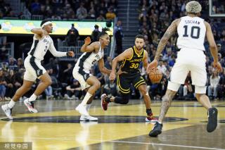 城的防线崩 城的防线崩